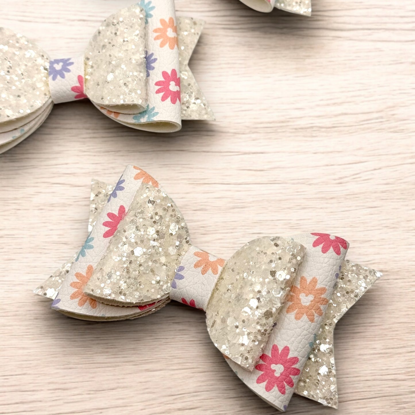 White Floral Mouse Heads | Large Silver Glitter Stacked Hair Bow