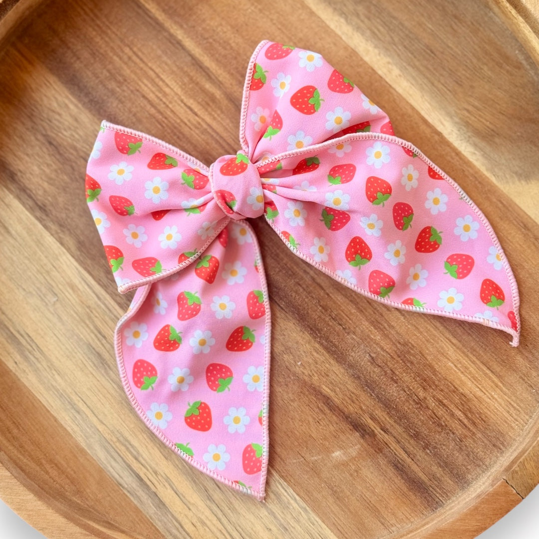 Strawberry Daisy | Large Fabric Bow