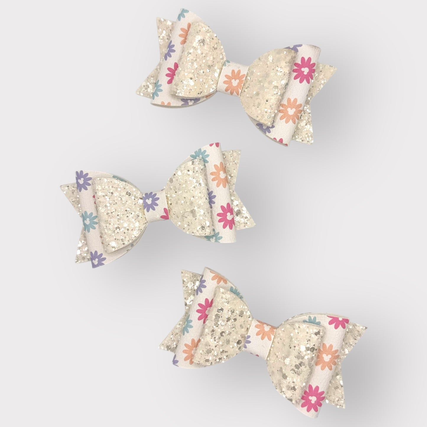 White Floral Mouse Heads | Large Silver Glitter Stacked Hair Bow