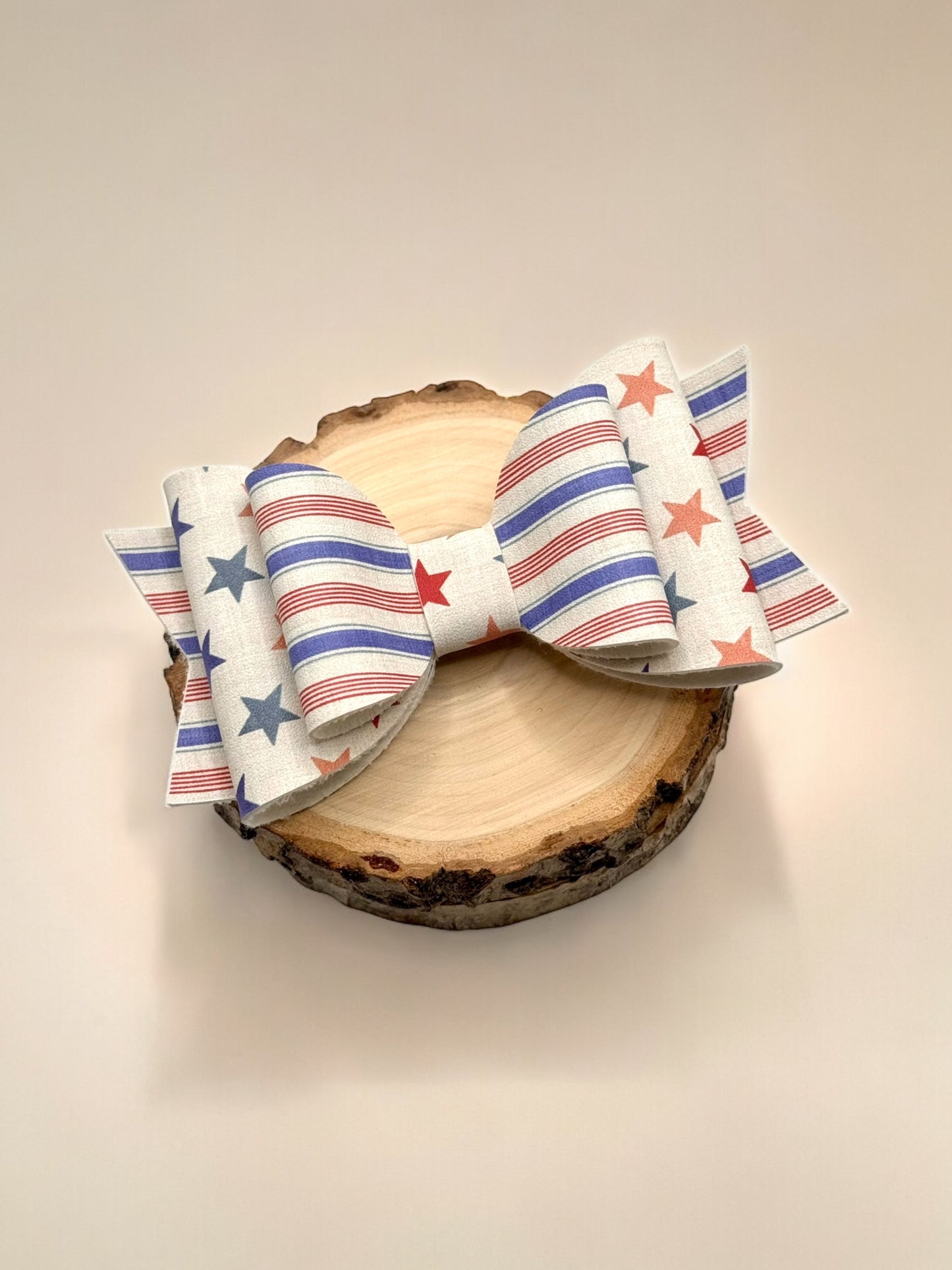 Vintage Stars & Stripes | Large Stacked Faux Leather Hair Bow - Nic + Lex Co