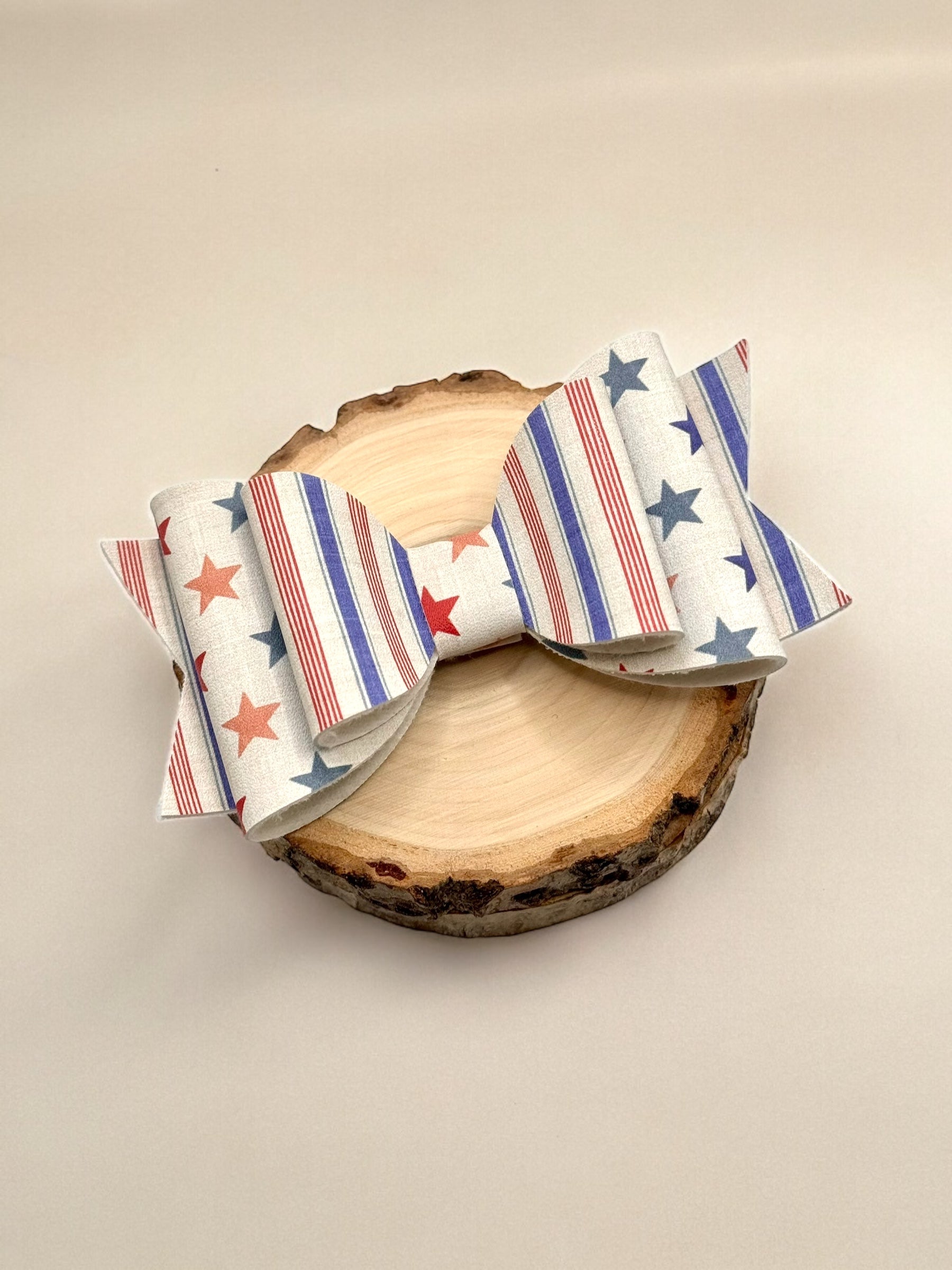 Vintage Stars & Stripes | Large Stacked Faux Leather Hair Bow - Nic + Lex Co