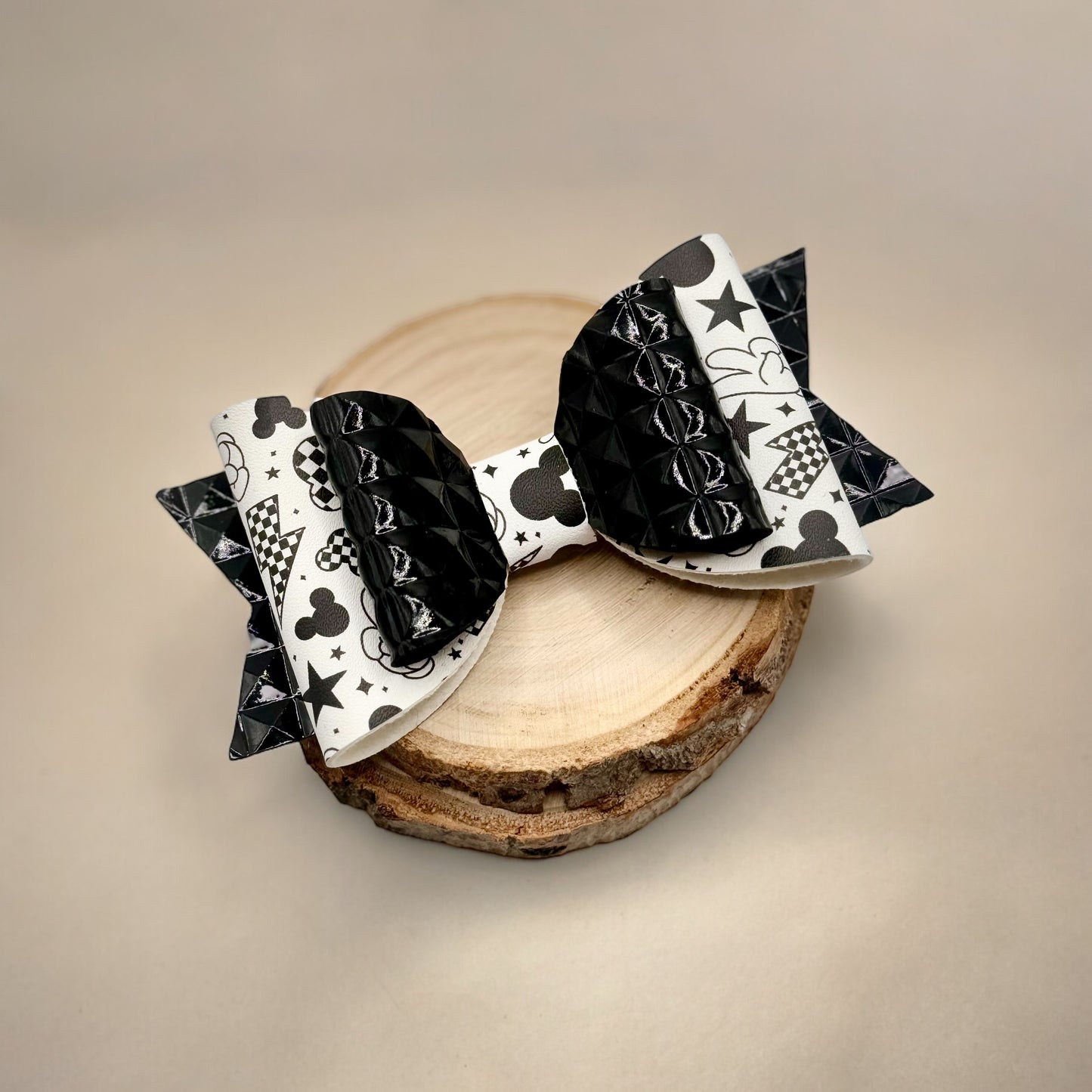 Rad Mouse | Large Stacked Black Pyramid Faux Leather Hair Bow - Nic + Lex Co